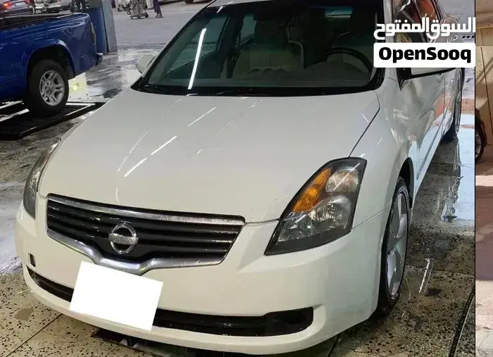 Nissan Altima 2009 photo 2