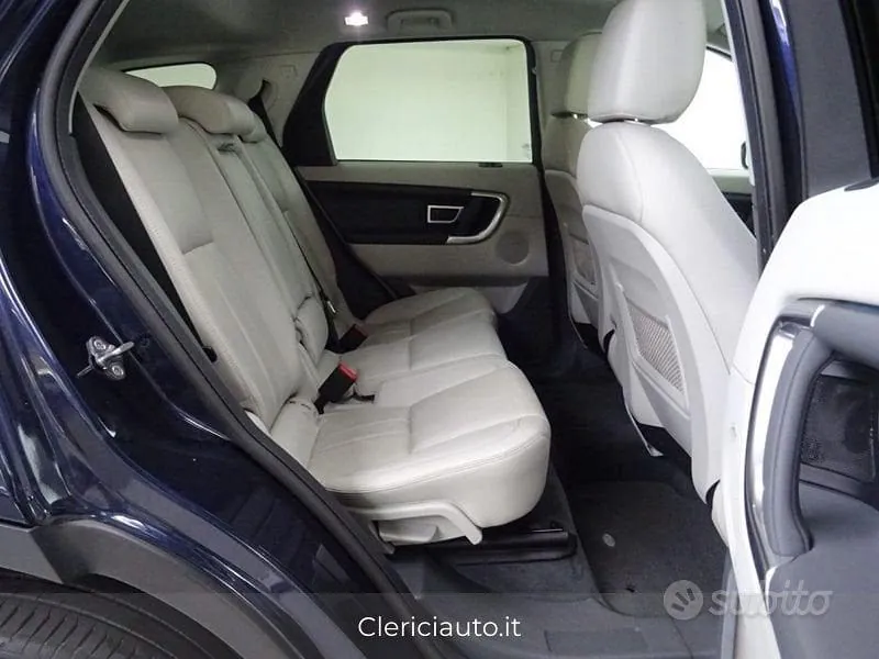 Land Rover Discovery Sport 2016 photo 5