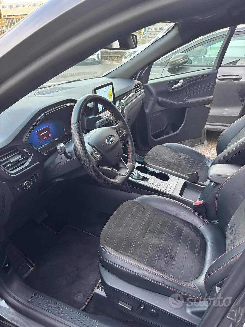 Ford Kuga 2023 photo 4