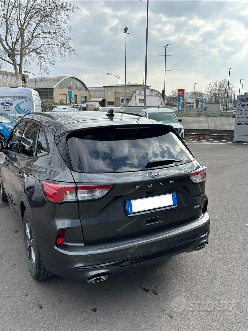 Ford Kuga 2023 photo 3