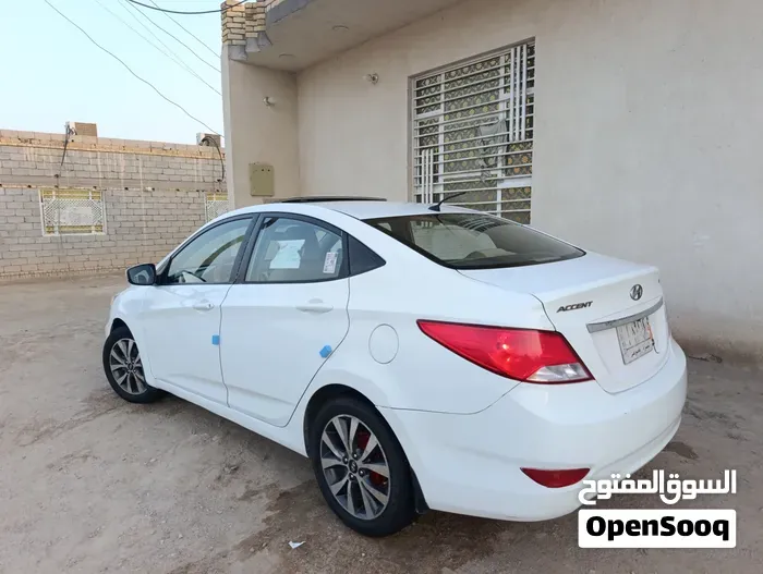 Hyundai Accent 2016 photo 2