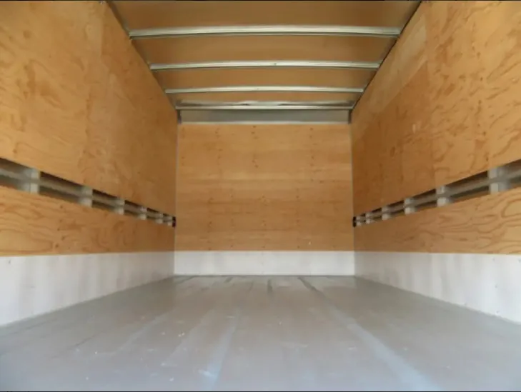 Ford F-550 2025 photo 5
