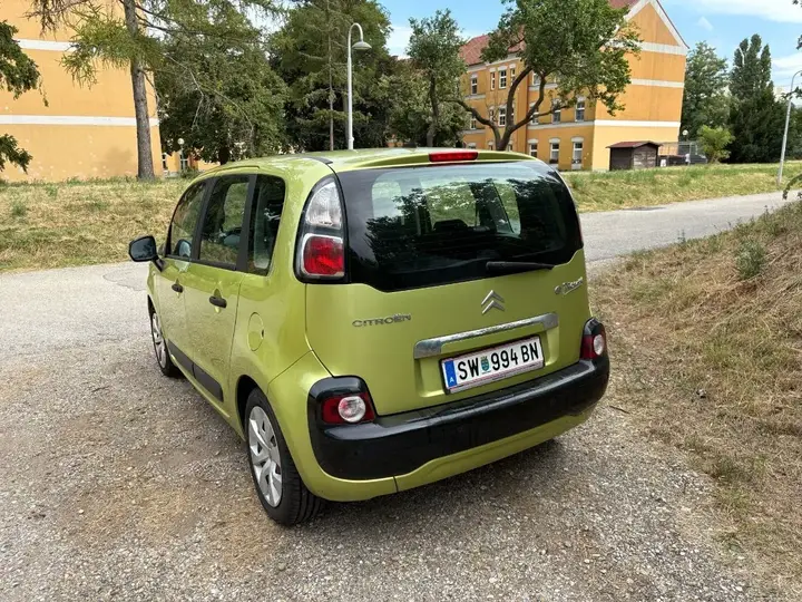 Citroen C3 Picasso 2010 photo 3