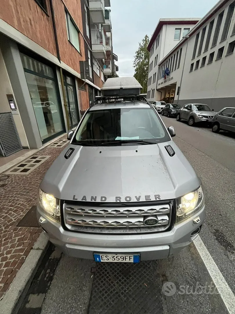 Land Rover Freelander 2013 photo 3