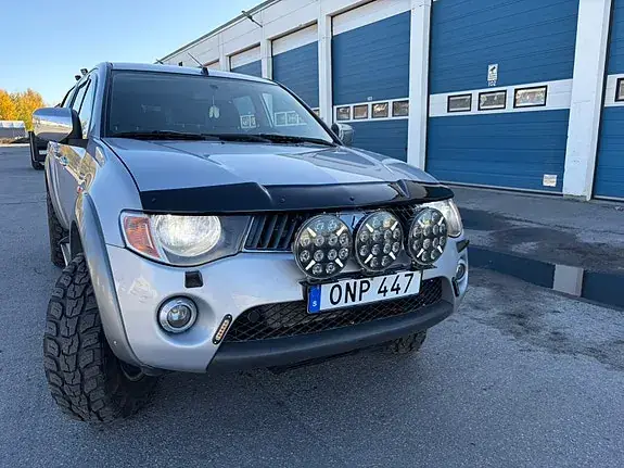 Mitsubishi L200 2007 photo 5