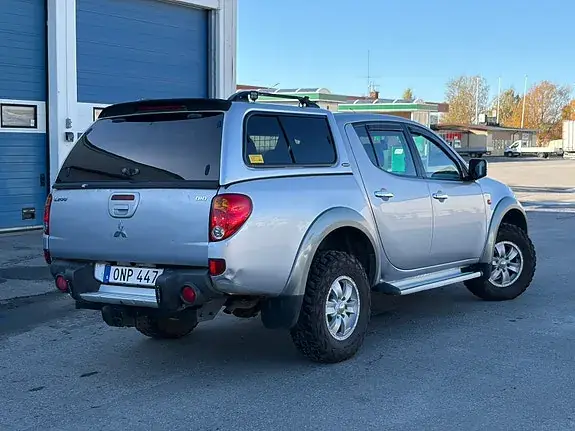 Mitsubishi L200 2007 photo 3
