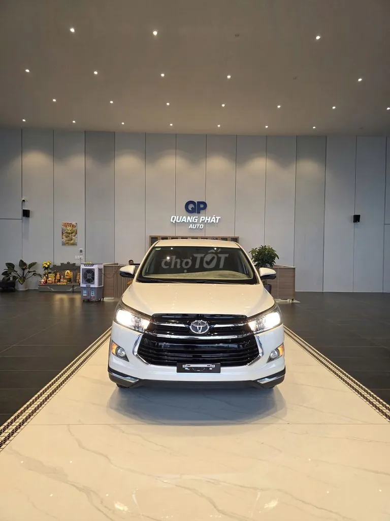 Toyota Innova 2020 photo 3