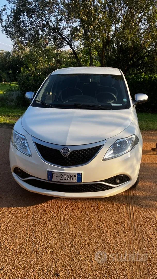 Lancia Ypsilon 2016 photo 5