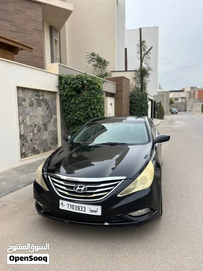 Hyundai Sonata 2012 photo 2