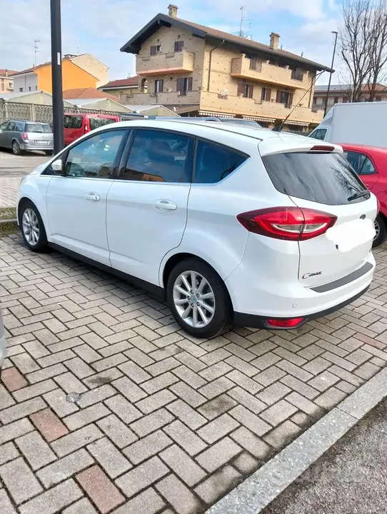 Ford C-Max 2016 photo 3