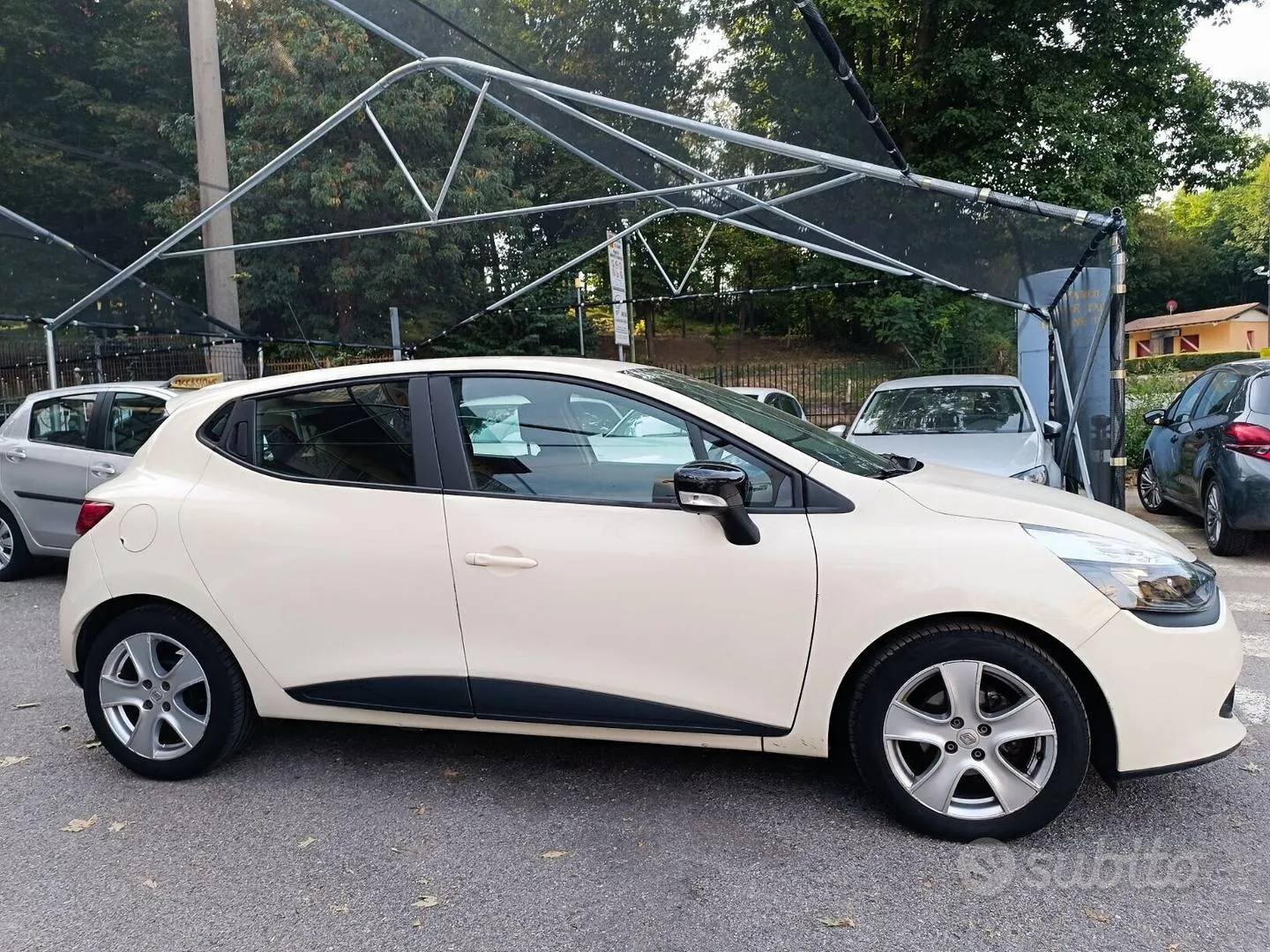 Renault Clio 2015 photo 4