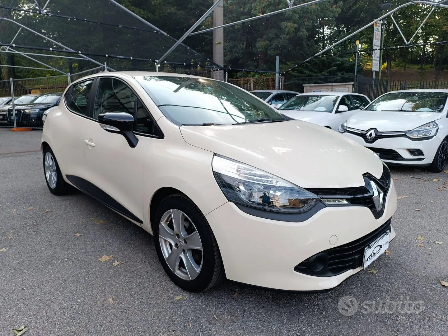 Renault Clio 2015 photo 3