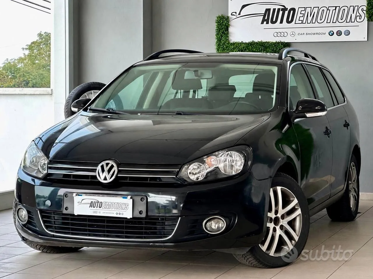 Volkswagen Golf 2010 photo 3