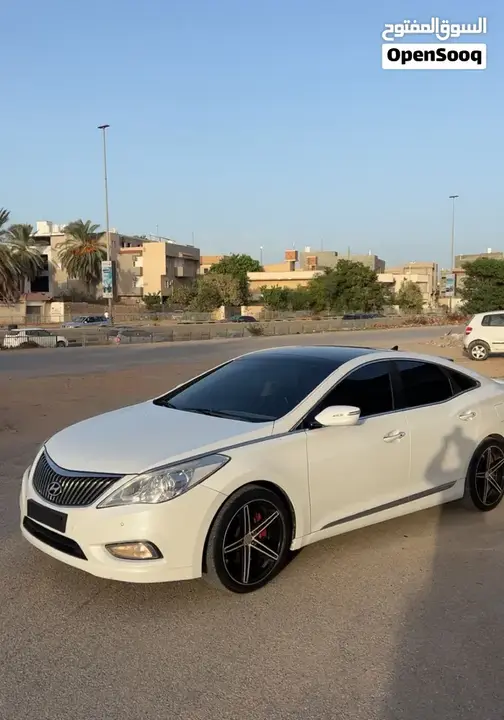 Hyundai Azera 2013 photo 3