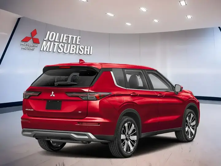 Mitsubishi Outlander 2026 photo 3