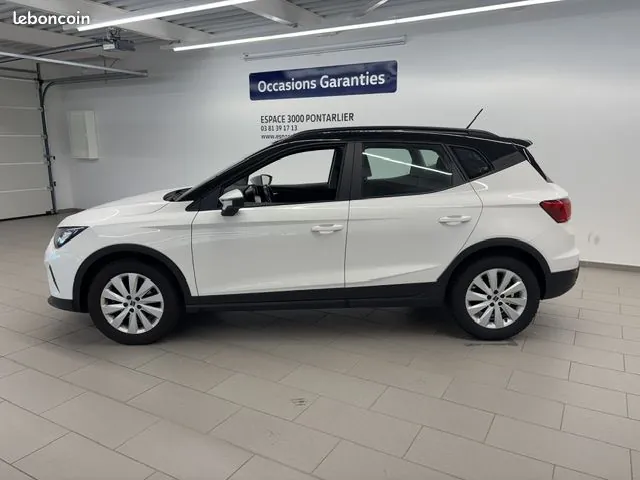 Seat Arona 2023 photo 2
