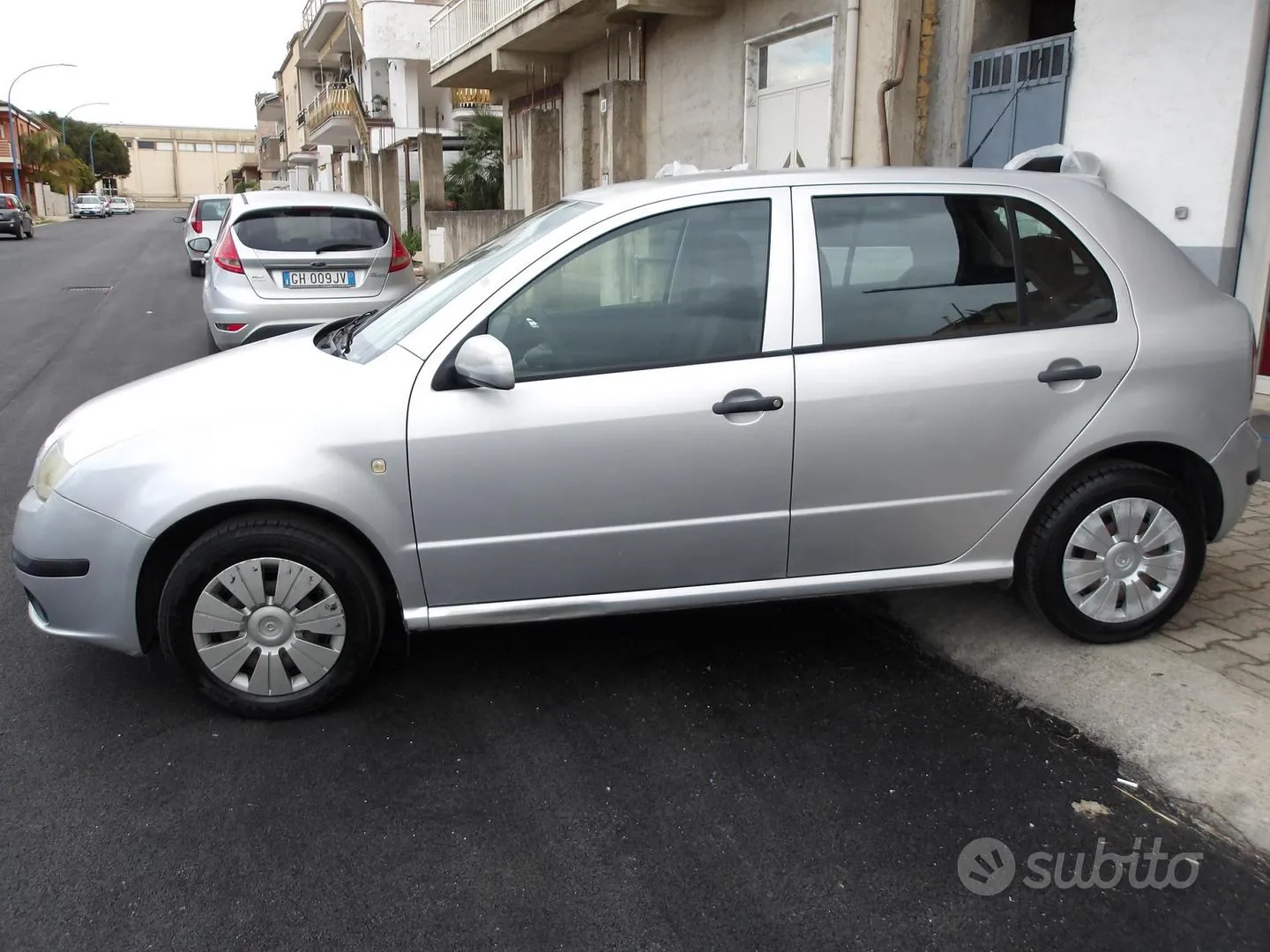 Skoda Fabia 2007 photo 3