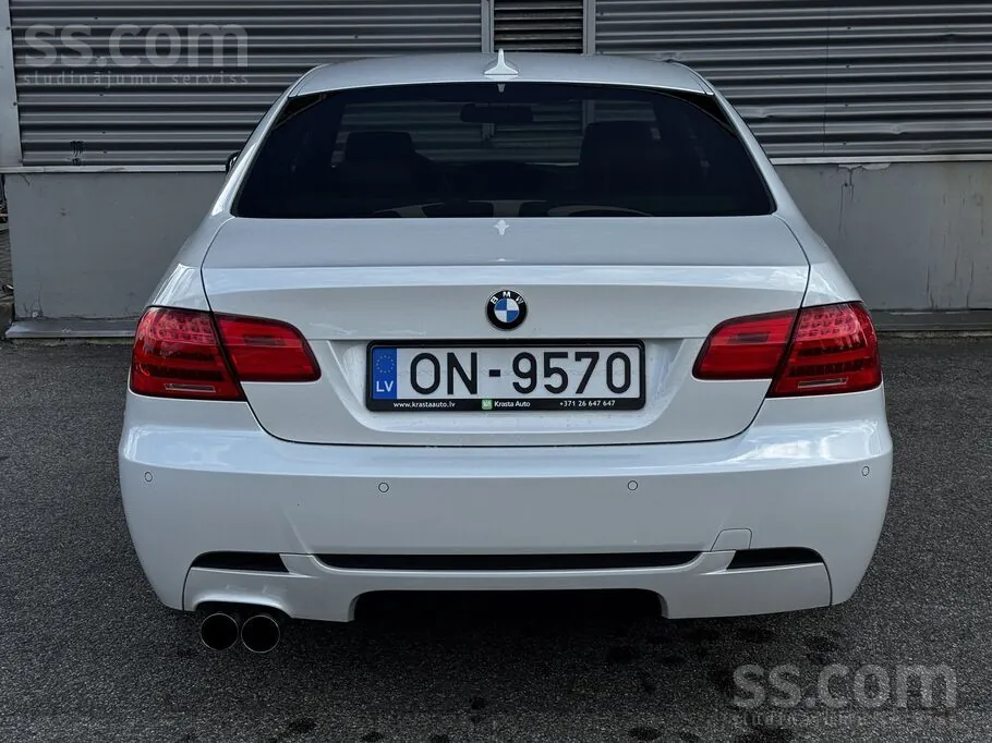 BMW 320 2012 photo 4