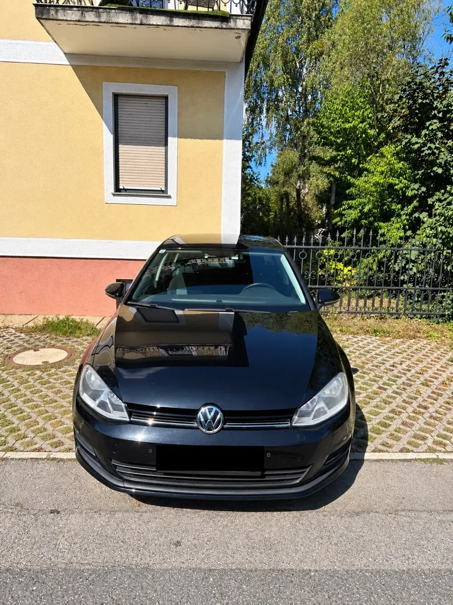 Volkswagen Golf 2013 photo 2