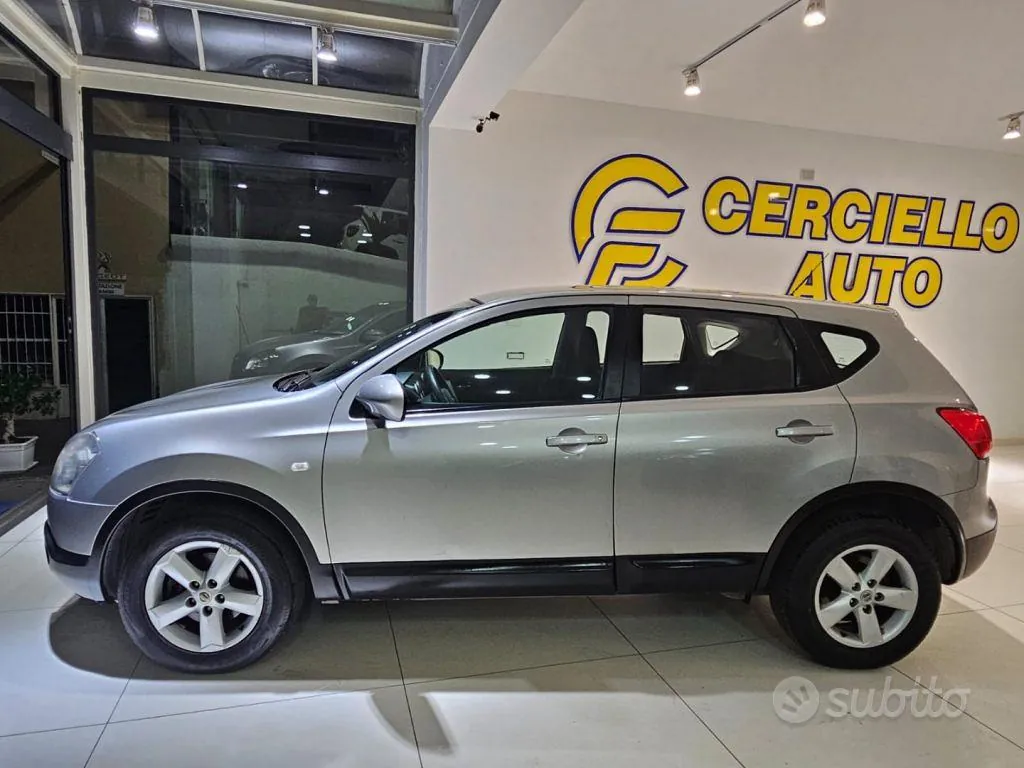 Nissan Qashqai 2007 photo 2