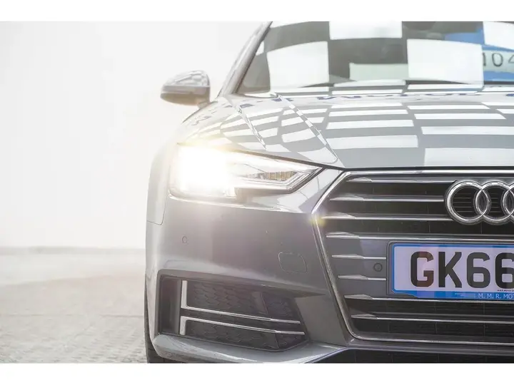 Audi A4 2016 photo 5
