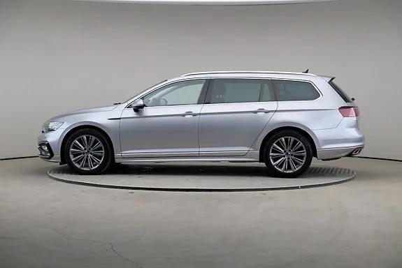 Volkswagen Passat 2022 photo 4