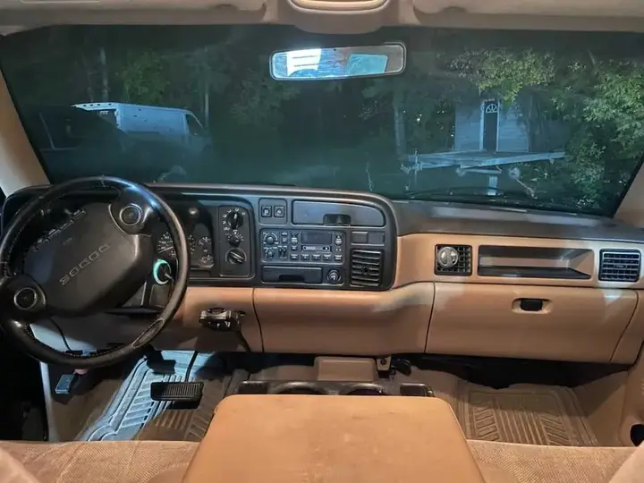 Dodge Ram 2500 1997 photo 5