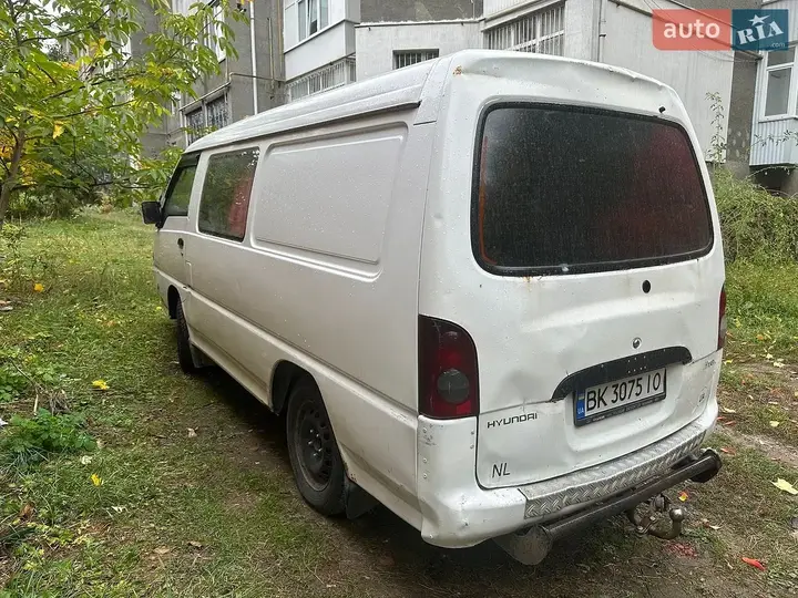 Hyundai H 100 1998 photo 4