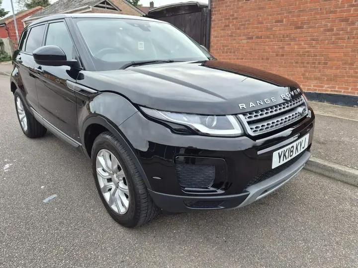 Land Rover Range Rover Evoque 2018 photo 2