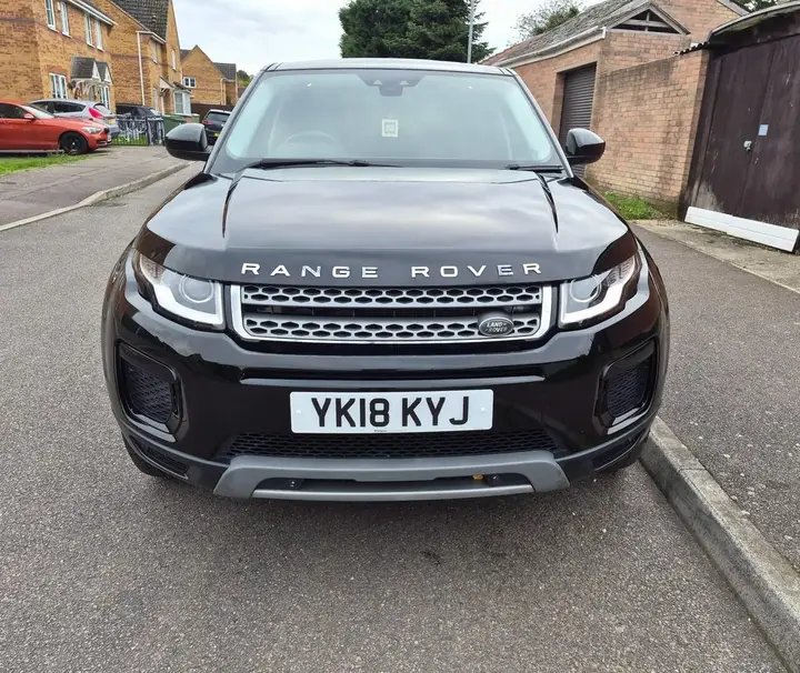 Land Rover Range Rover Evoque 2018 photo 3