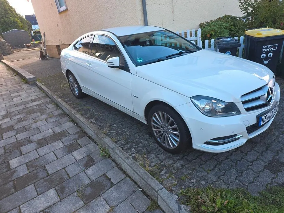 Mercedes-Benz C180