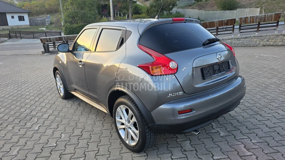 Nissan Juke 2012 photo 3