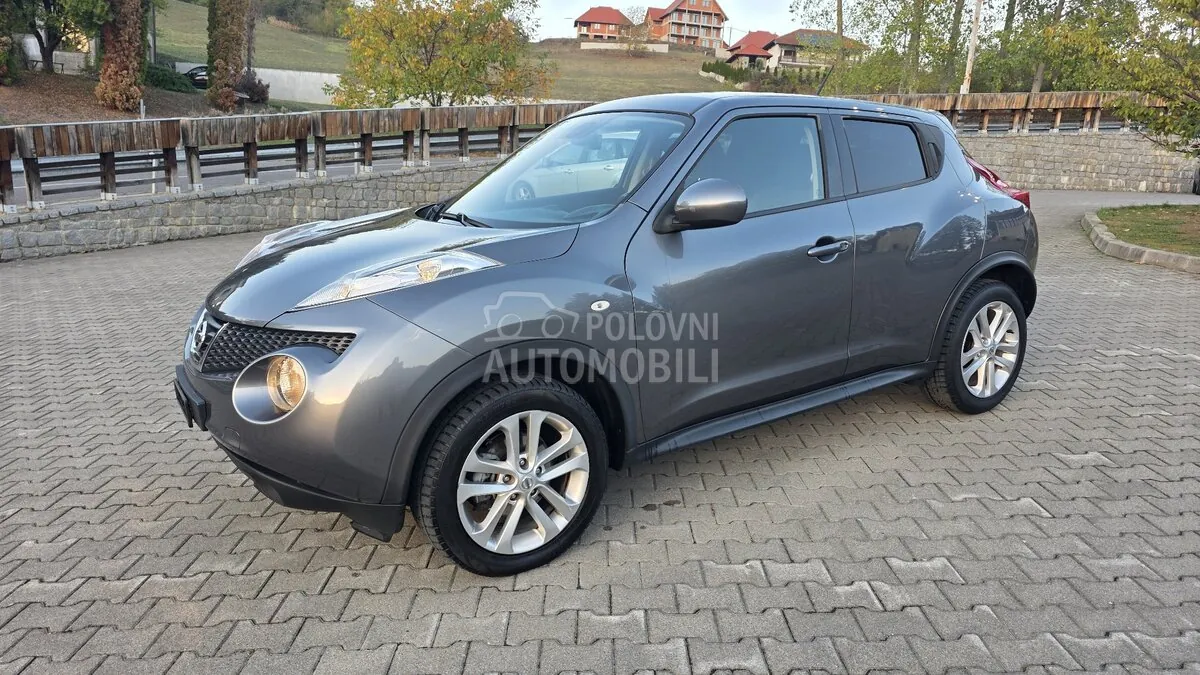 Nissan Juke 2012 photo 2