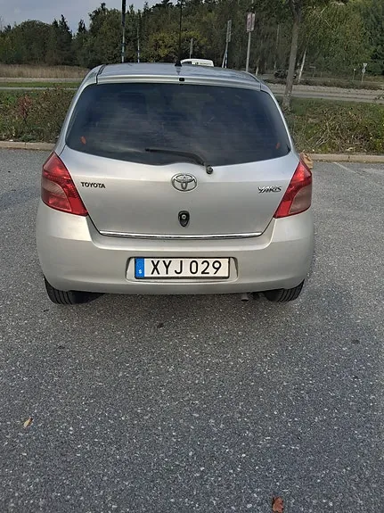 Toyota Yaris 2006 photo 4