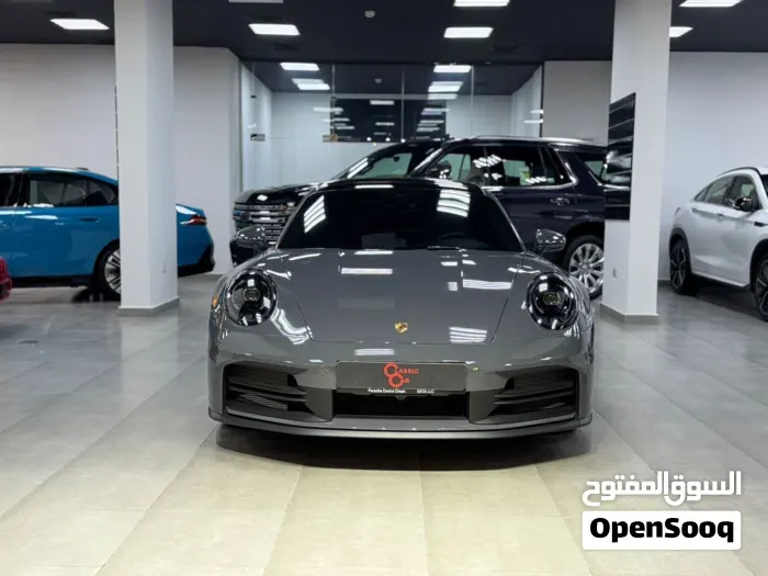 Porsche 911 Carrera 2025 photo 2