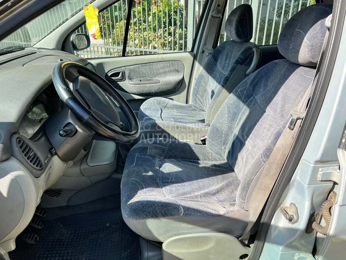 Renault Scenic 2001 photo 4