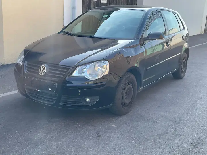 Volkswagen Polo 2008 photo 2