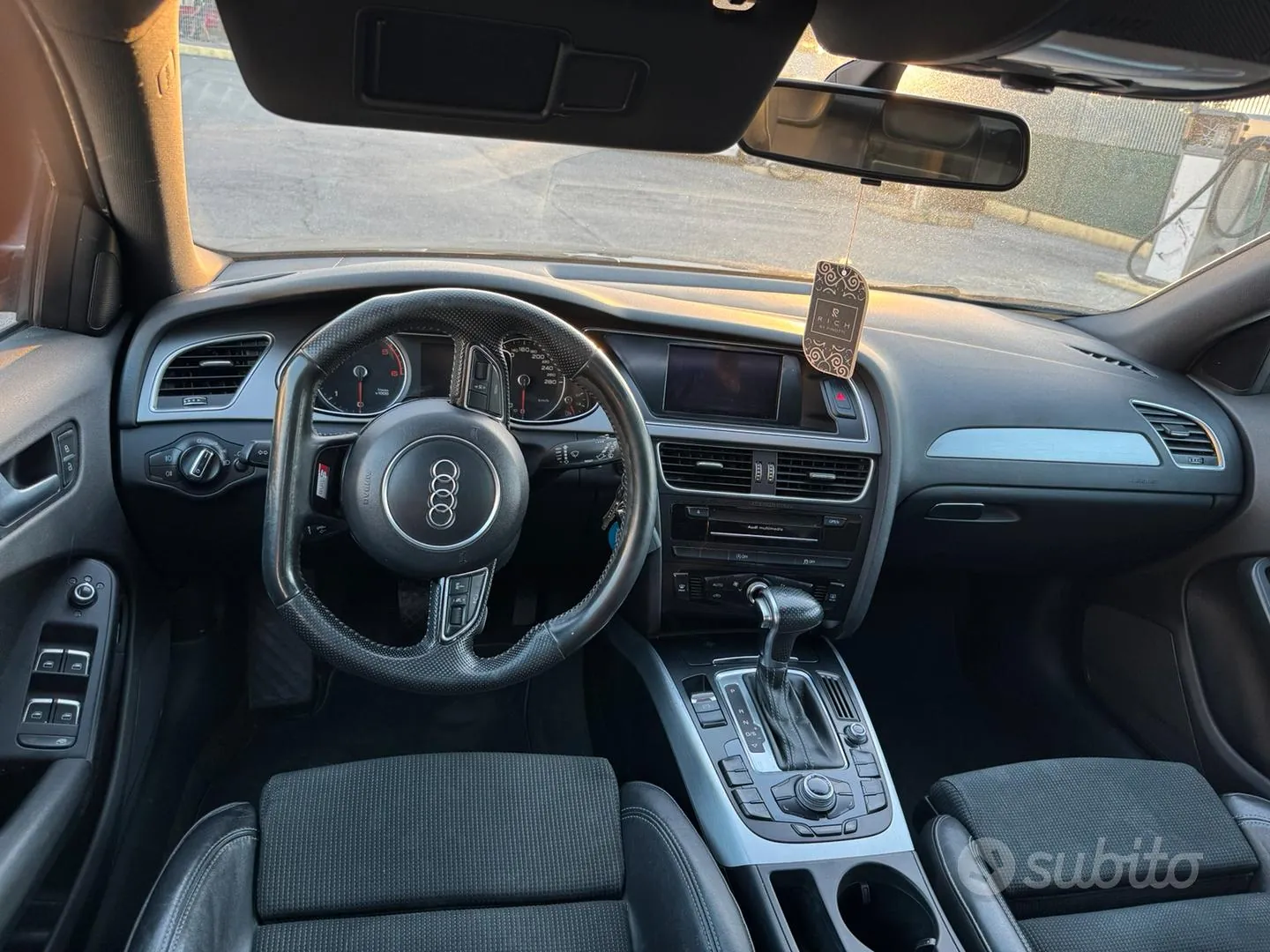 Audi A4 2014 photo 3