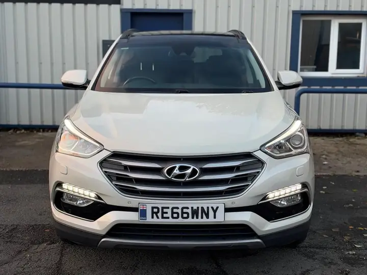 Hyundai Santa Fe 2016 photo 5