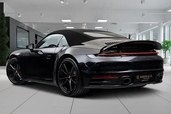 Porsche 911 Carrera 4S 2020 photo 4
