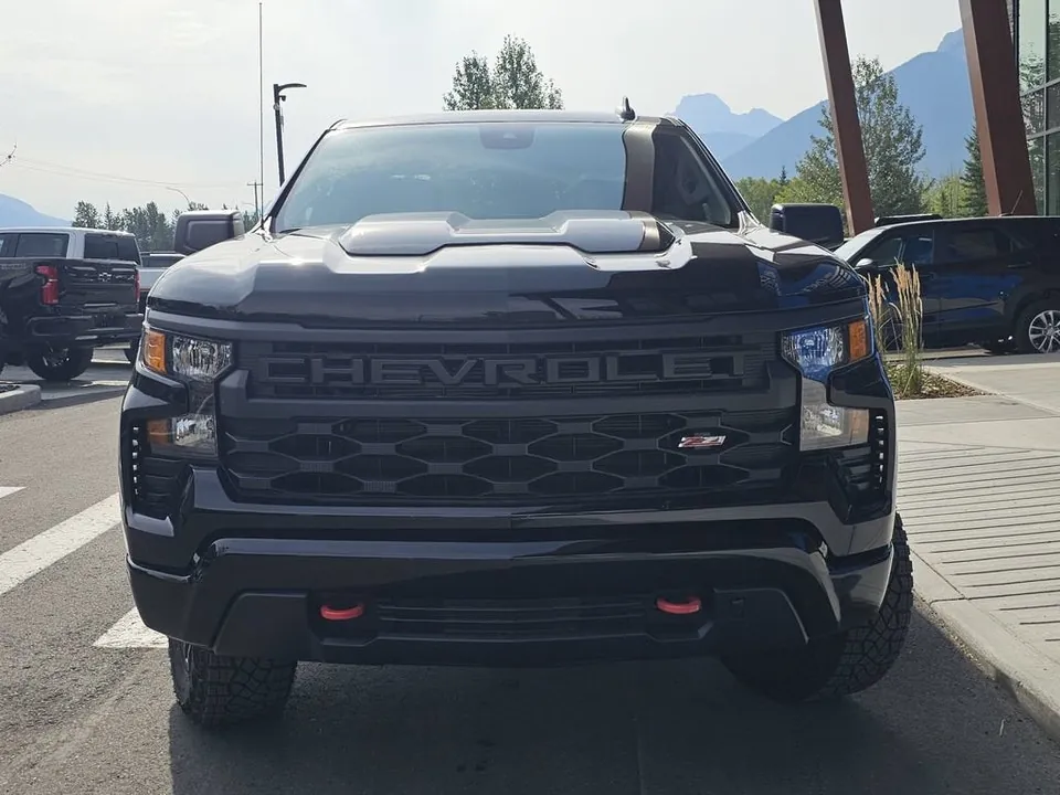 Chevrolet Silverado 1500 2026 photo 2