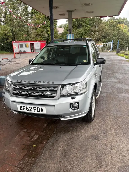 Land Rover Freelander 2 2013 photo 2