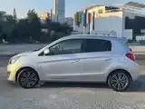 Mitsubishi Mirage 2019 photo 5