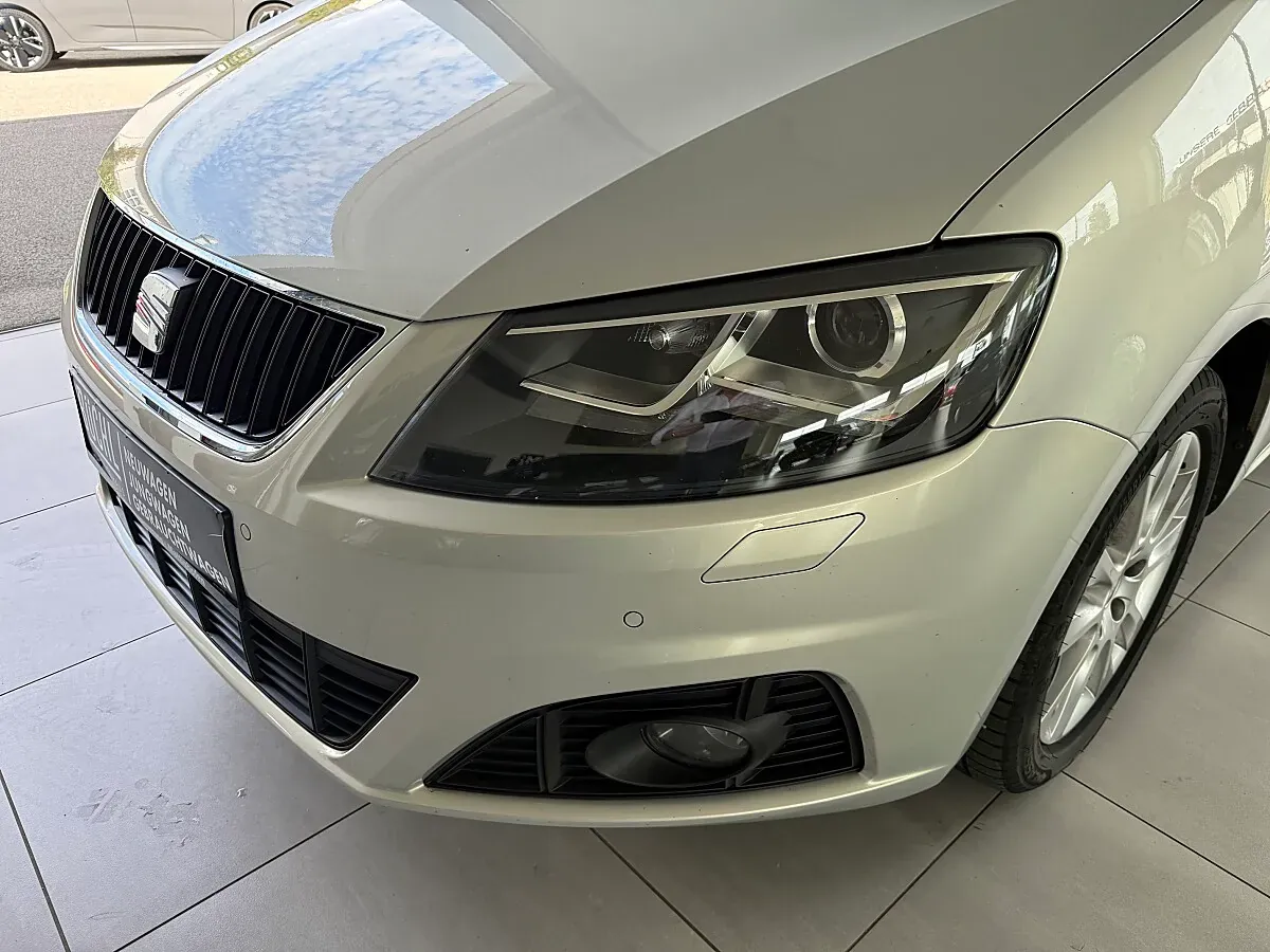 Seat Alhambra 2012 photo 2