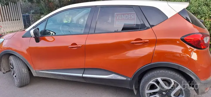 Renault Captur 2014 photo 2