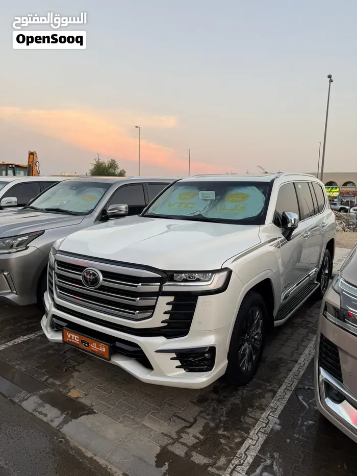 Toyota Land Cruiser 2024 photo 2