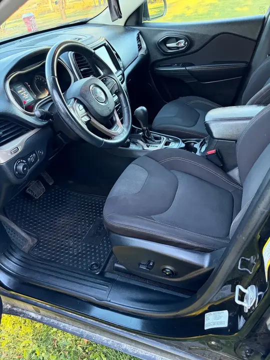 Jeep Cherokee 2016 photo 4