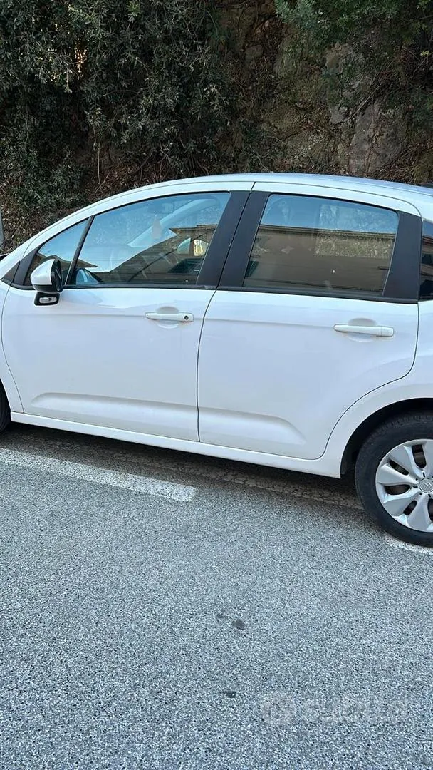 Citroen C3 2012 photo 5