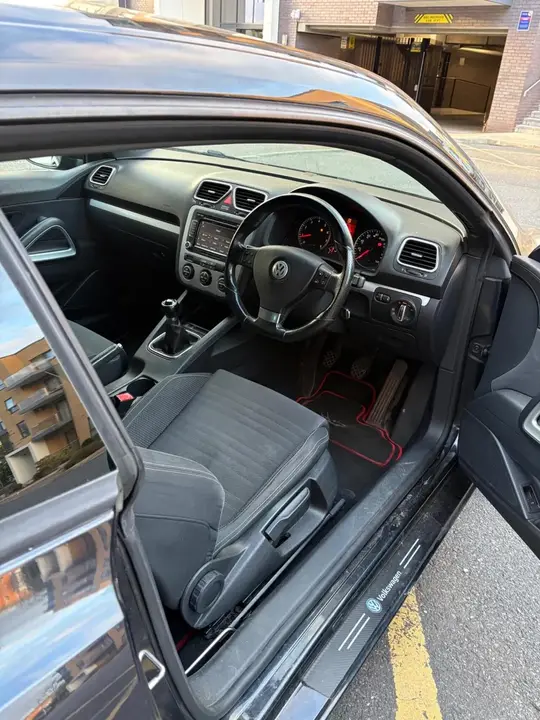 Volkswagen Scirocco 2009 photo 4