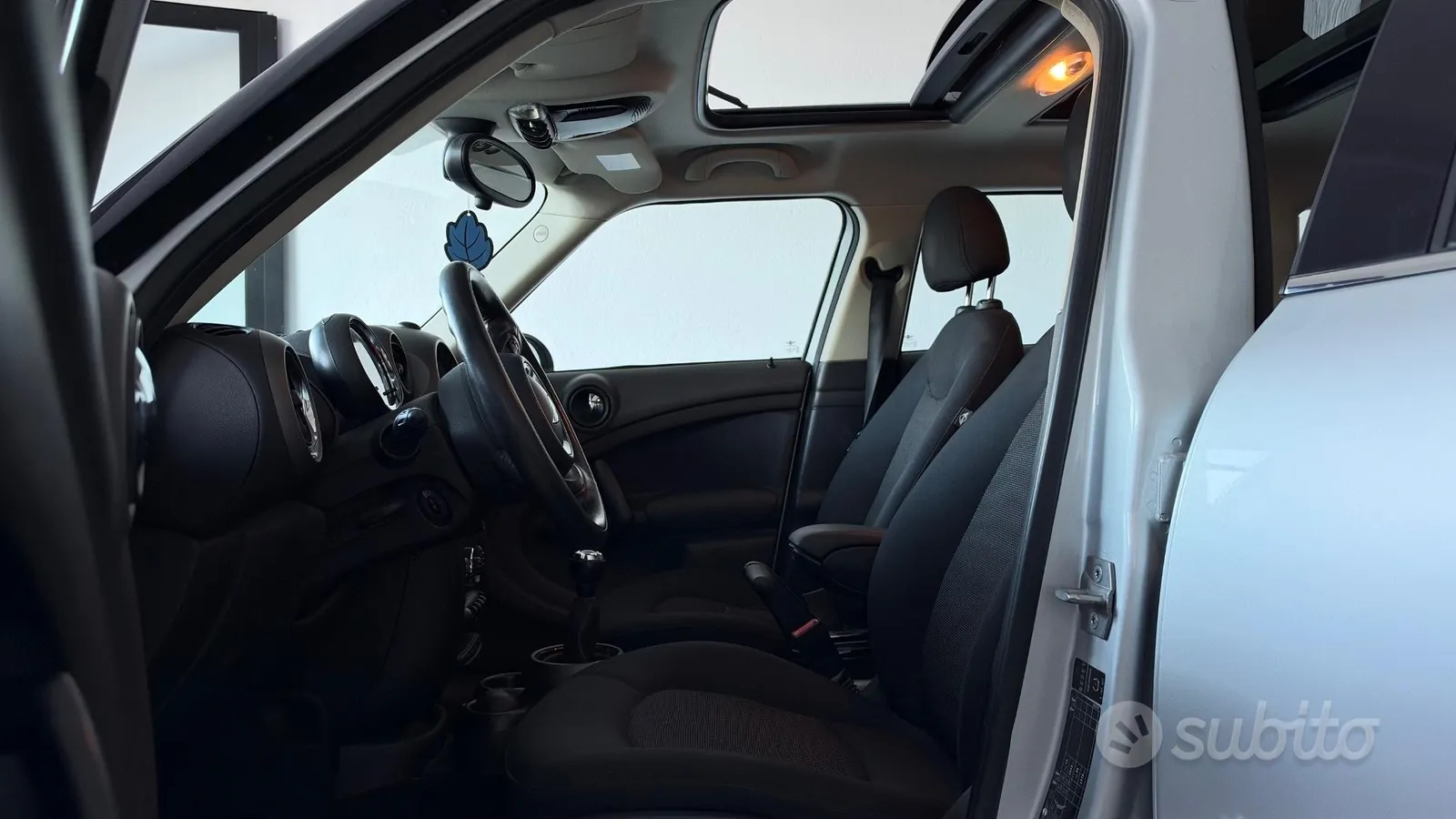 Mini Countryman 2012 photo 5